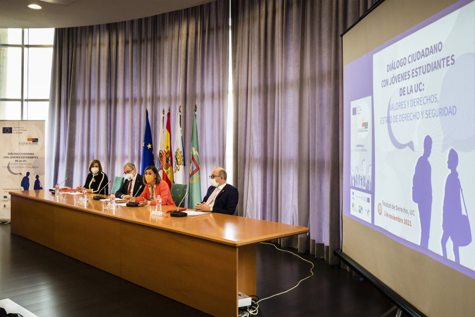 Presidencia derecho uc