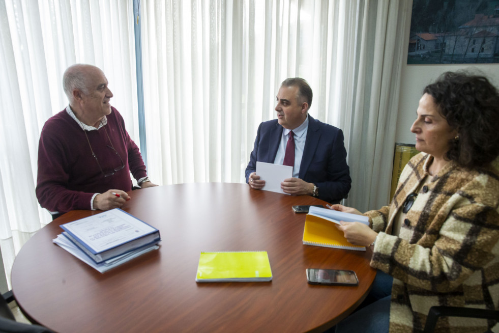 Fomento reunión alcalde riotuerto