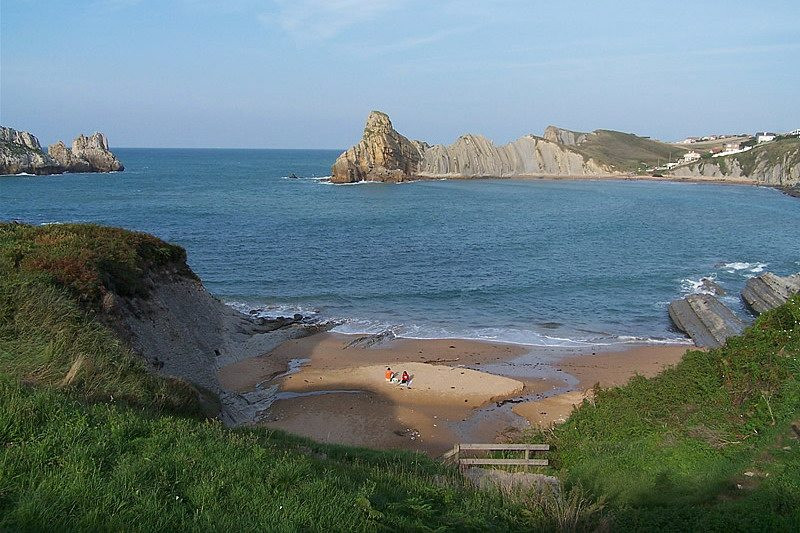 Playa de Cerrias Playas de Pielagos Cantabria A 1